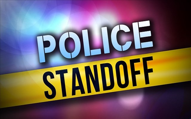 APD Responds to Barricaded Subject